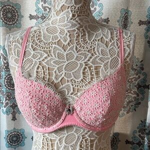 Victoria's Secret Pink Floral Lace Bra